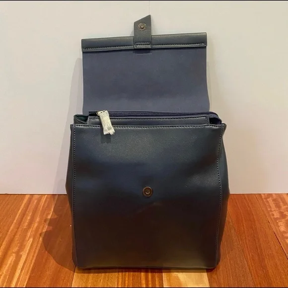 David Jones Backpack - Picture 6 of 7